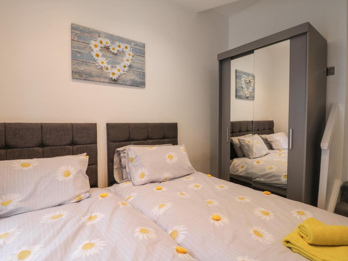 Apartamento Daisy'S Den Whitby Exterior foto